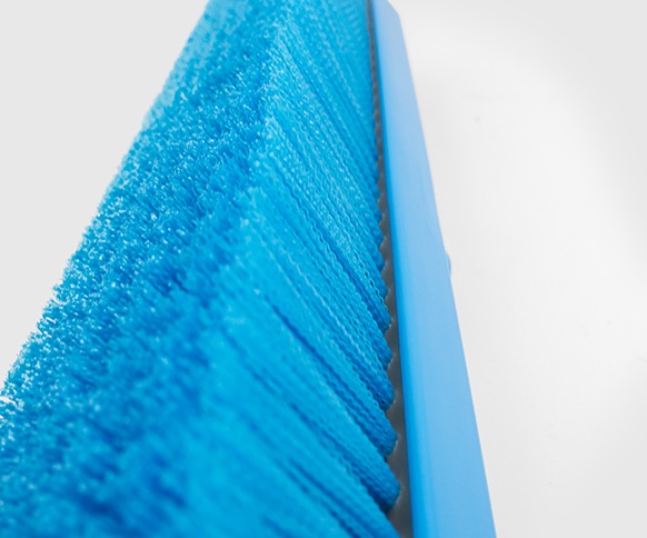 457mm Medium Crimped Fill Sweeping Broom - Resin Set - Image 2